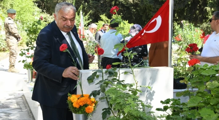 HATAY’IN ANAVATAN’A KATILIŞI TÖRENLERLE KUTLANDI