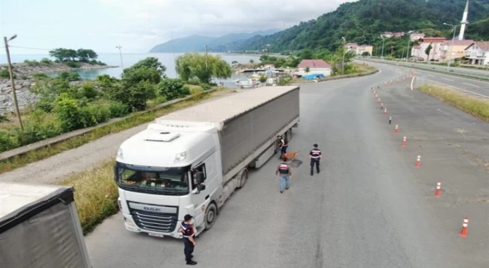 İçişleri’nden düzensiz göç ile mücadele: 18 organizatöre gözaltı