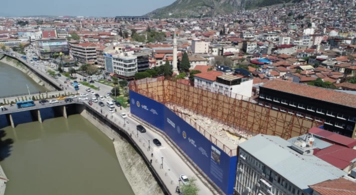 KENT MEYDANI İÇİN ANTAKYA BELEDİYESİ BEKLENİYOR