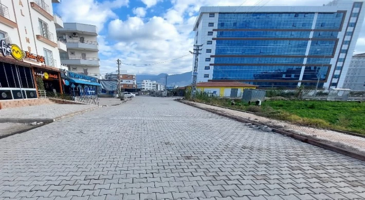 Hatay’da eğitime giden yollara bakım