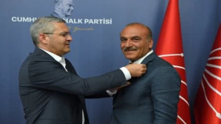 Diyarbakır Silvan’da AK Parti İlçe Başkanı CHP’ye geçti