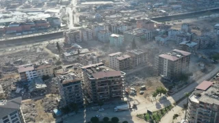 Hatay’da enkaz kaldırma sürüyor