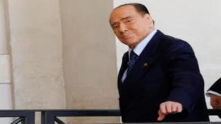 Berlusconi hayatını kaybetti